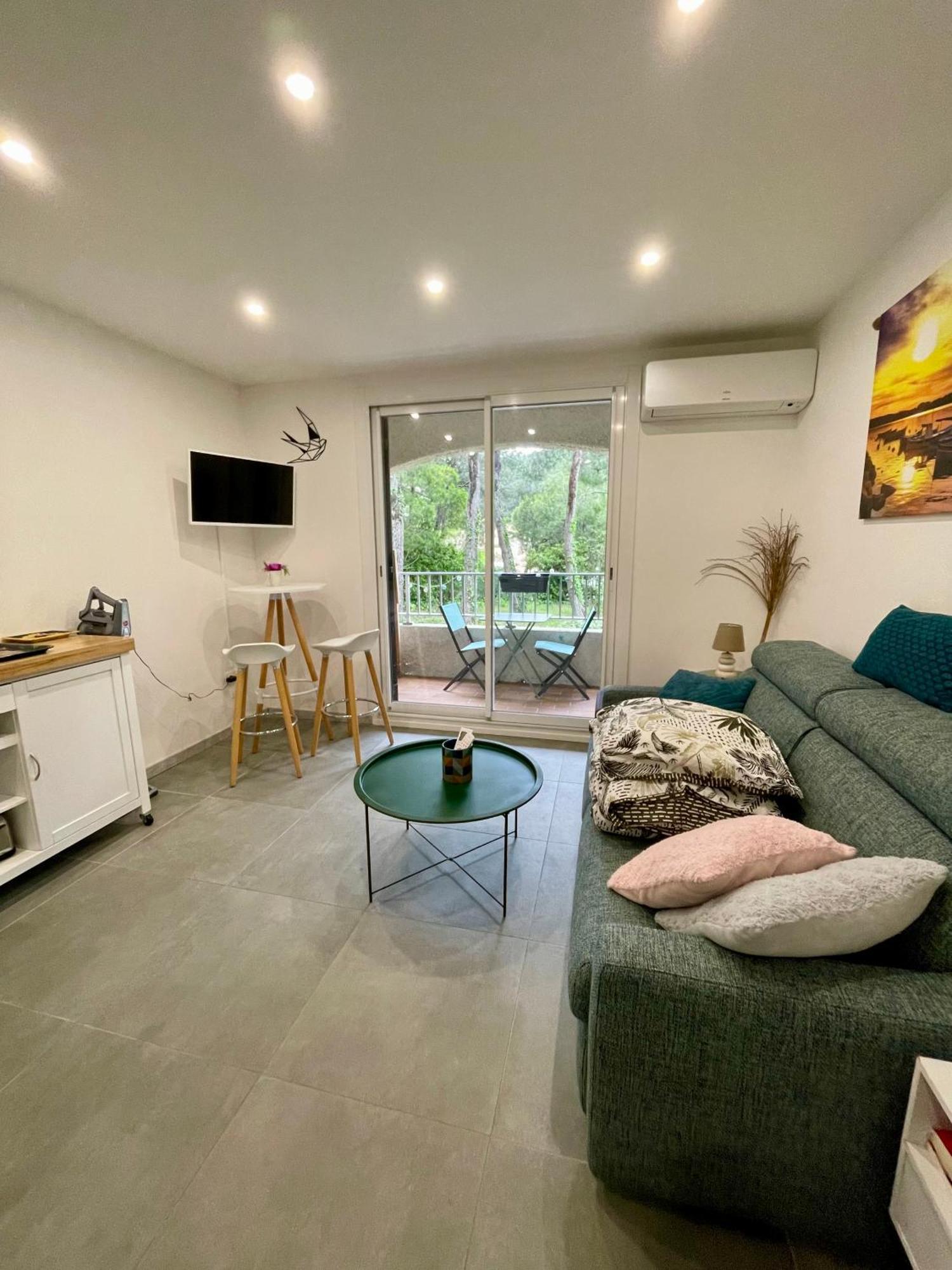 Studio Cosy Proche Mer Saint-Cyr-sur-Mer Buitenkant foto